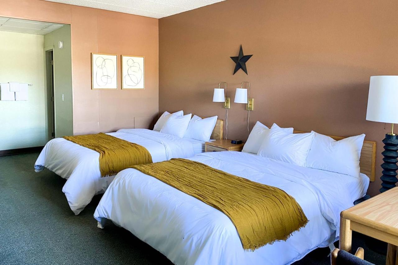 The Benson Motel - Benson, Mn - Us-12 Hwy 外观 照片