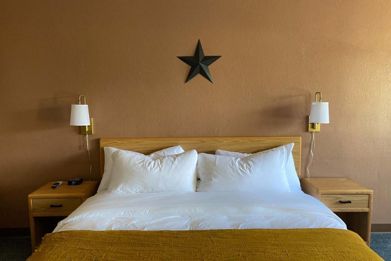 The Benson Motel - Benson, Mn - Us-12 Hwy 外观 照片
